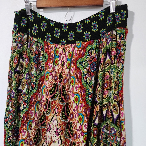 Bohemian multi colored mandala print asymmetrical midi broom skirt - Picture 5 of 10